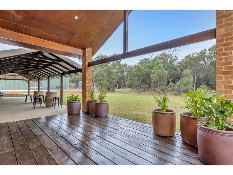 25 Marlock Way, Parklands WA 6180