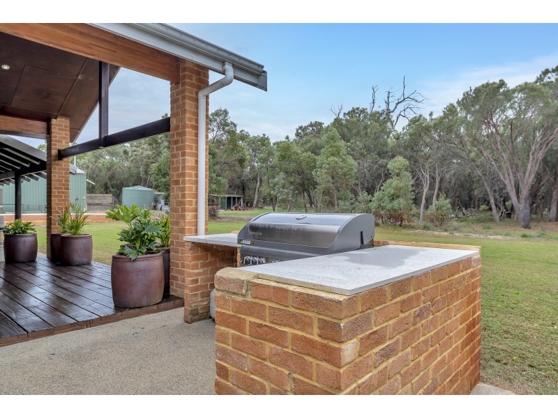 25 Marlock Way, Parklands WA 6180