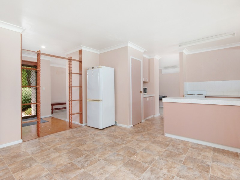 58 Waterton Way, Cooloongup WA 6168