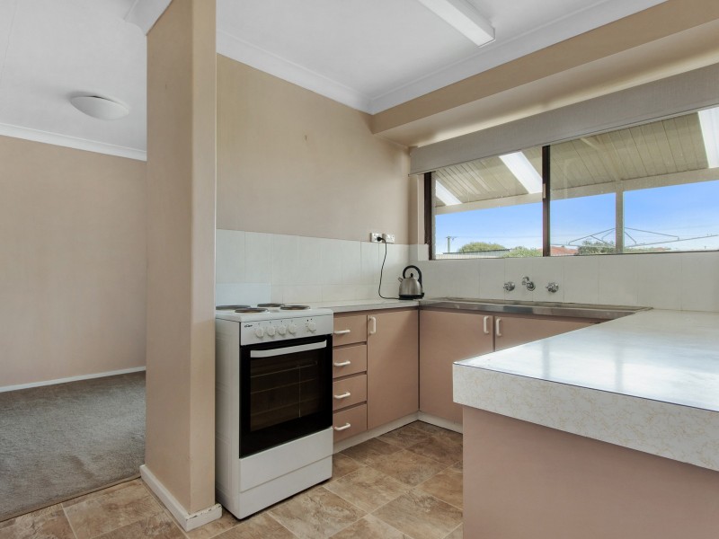 58 Waterton Way, Cooloongup WA 6168