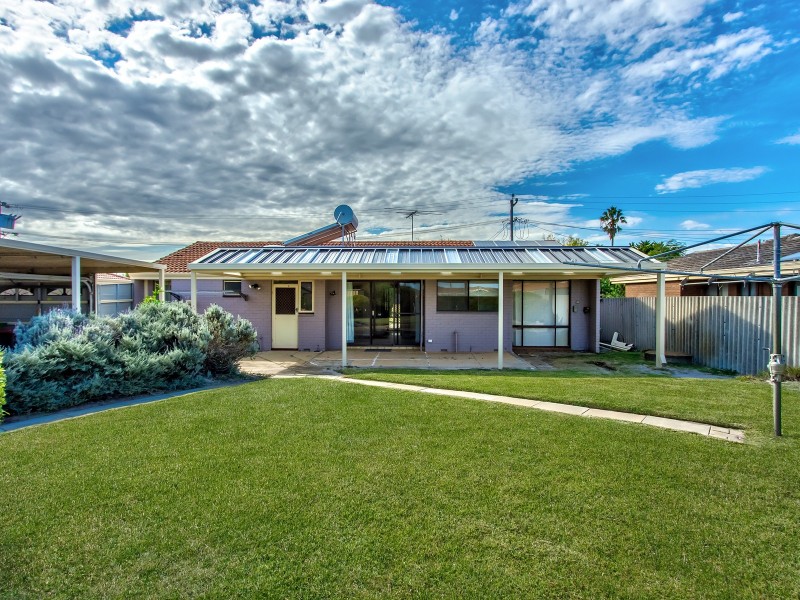 58 Waterton Way, Cooloongup WA 6168