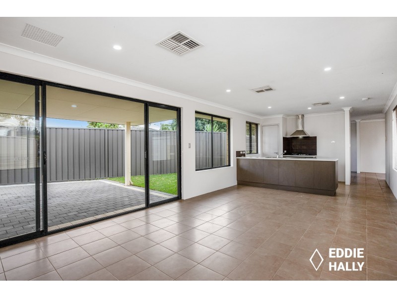 21A Glenbawn Drive, South Lake WA 6164