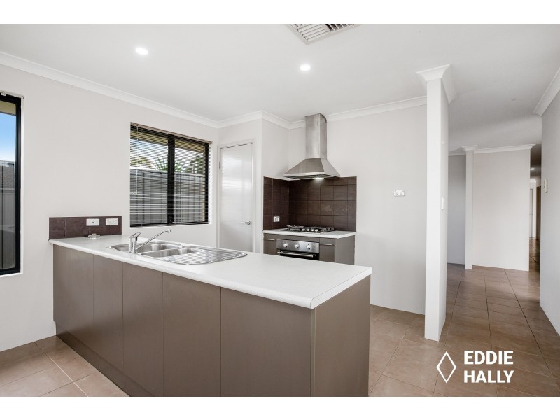 21A Glenbawn Drive, South Lake WA 6164