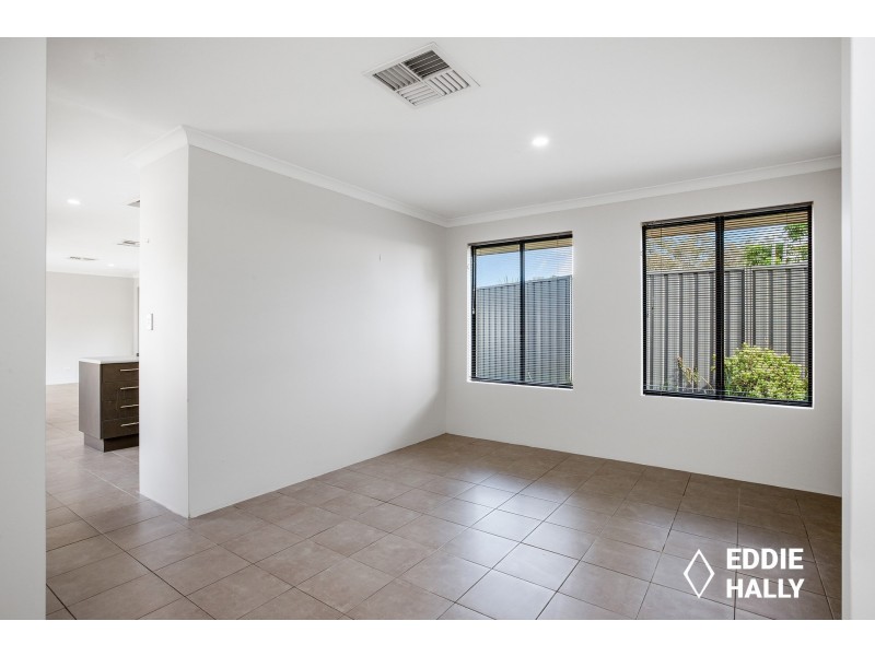 21A Glenbawn Drive, South Lake WA 6164