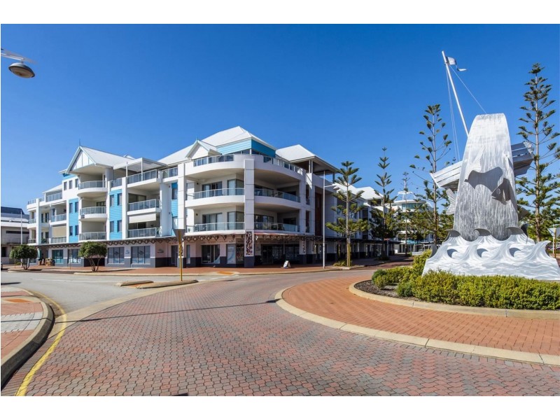 30/1 Breakwater Parade, Mandurah WA 6210