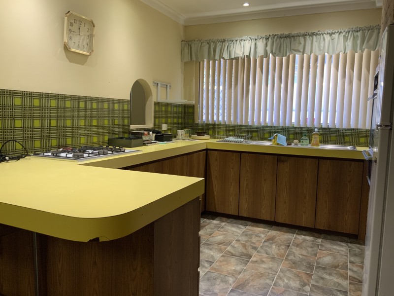 18 Jubilee Avenue, Eden Hill WA 6054