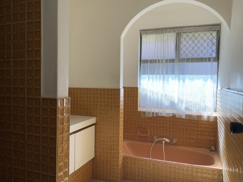 18 Jubilee Avenue, Eden Hill WA 6054