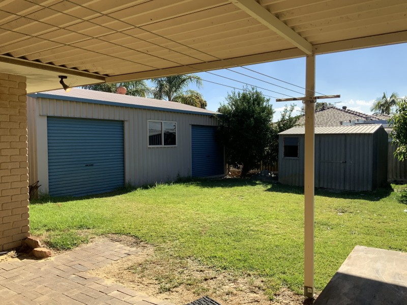 18 Jubilee Avenue, Eden Hill WA 6054