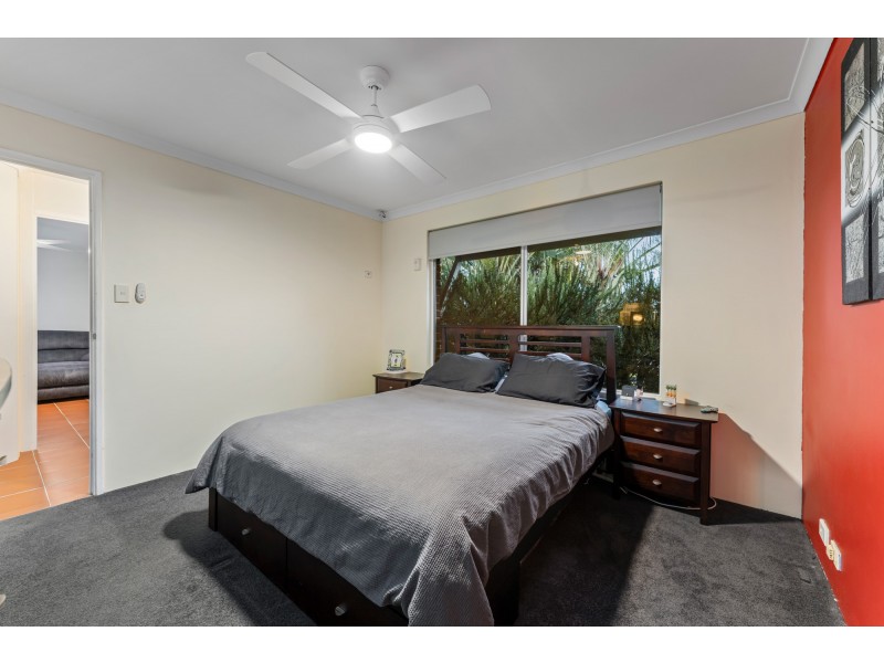 1 Coppice Court, Banksia Grove WA 6031