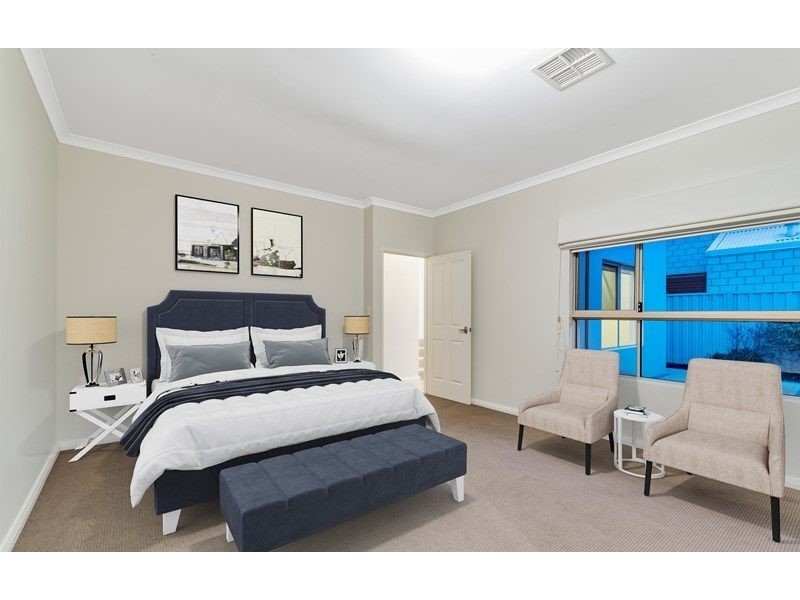 19 Abeona Parade, Madora Bay WA 6210