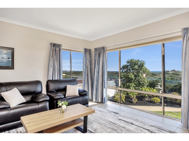 19 Abeona Parade, Madora Bay WA 6210