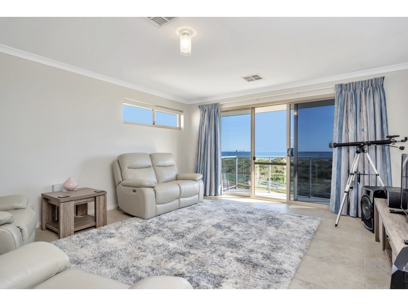19 Abeona Parade, Madora Bay WA 6210