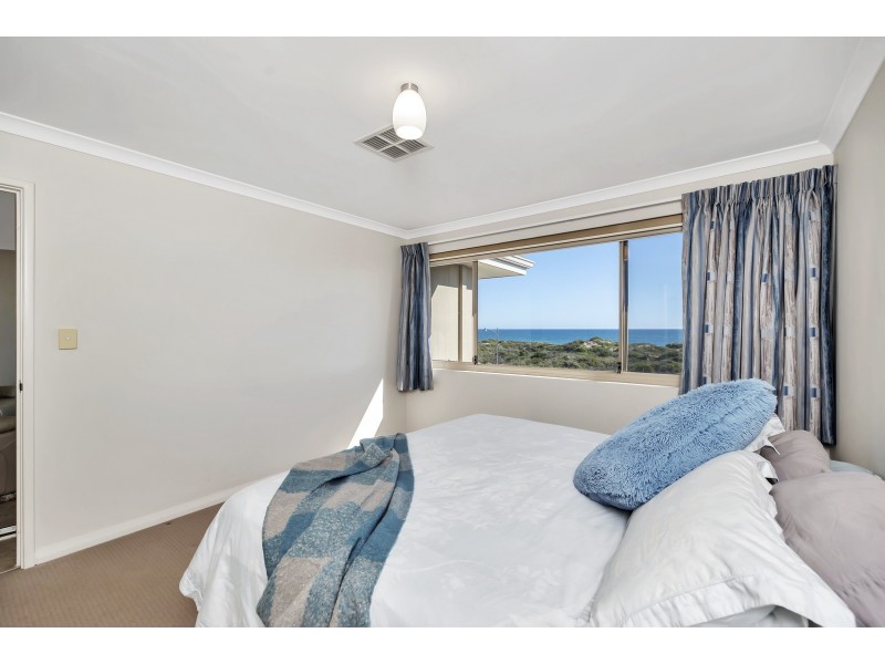 19 Abeona Parade, Madora Bay WA 6210