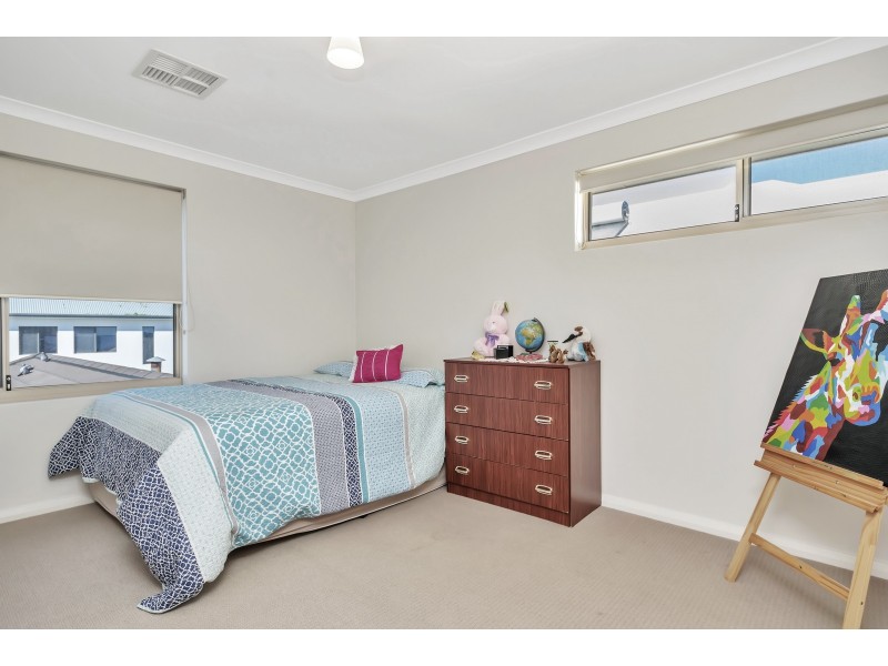 19 Abeona Parade, Madora Bay WA 6210
