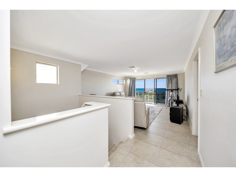 19 Abeona Parade, Madora Bay WA 6210