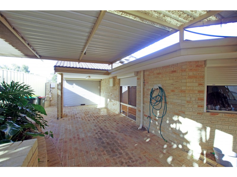 22 Nettle Terrace, Mirrabooka WA 6061