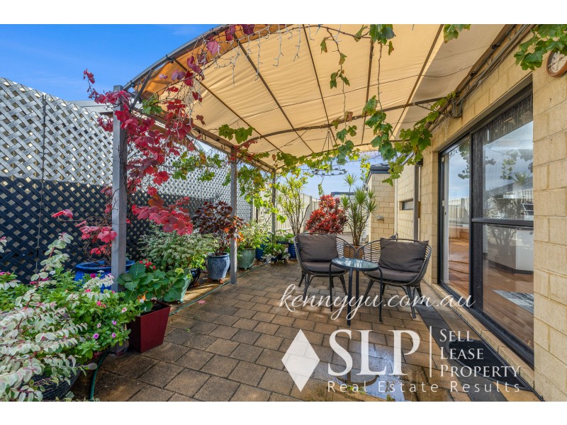 70 Russell Road, Madeley WA 6065