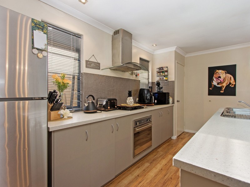 15 Millbrook Avenue, Bertram WA 6167