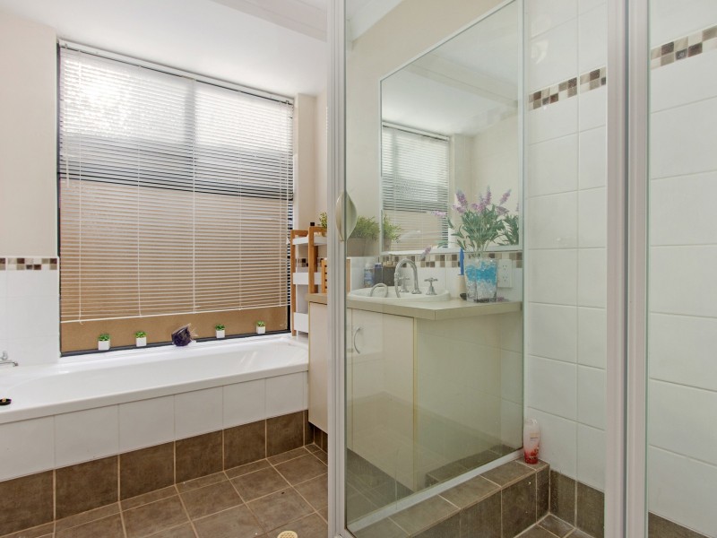 15 Millbrook Avenue, Bertram WA 6167