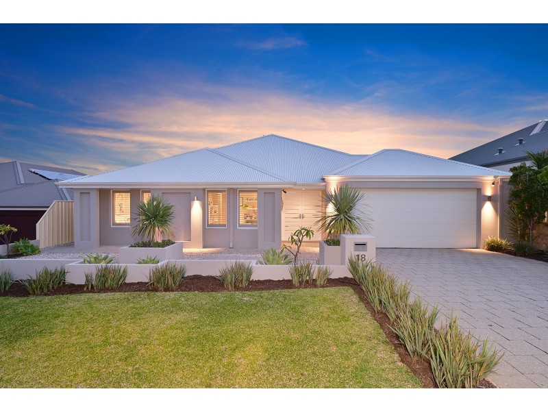 18 Bardeen Pass, Carramar WA 6031