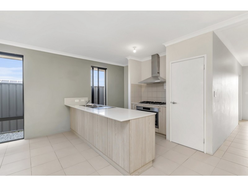 18 Rubylou Crescent, Baldivis WA 6171