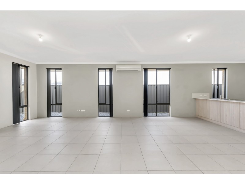 18 Rubylou Crescent, Baldivis WA 6171