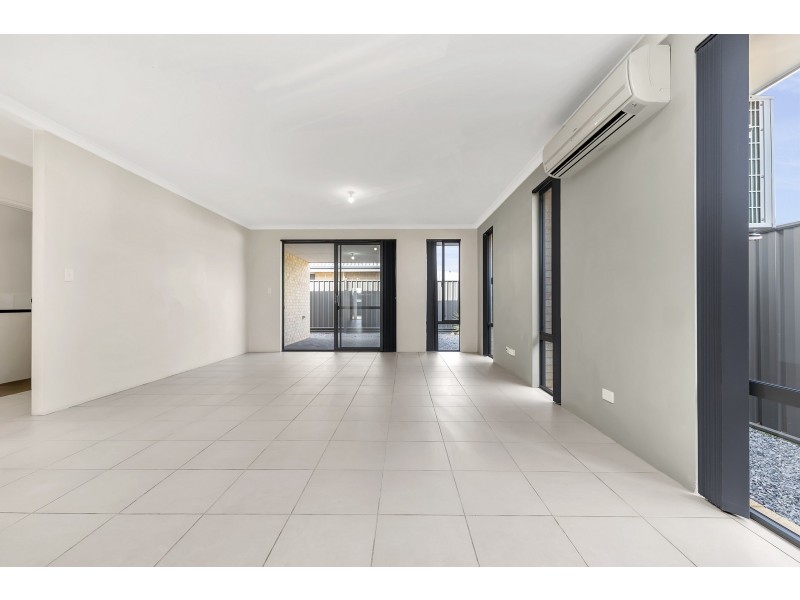 18 Rubylou Crescent, Baldivis WA 6171