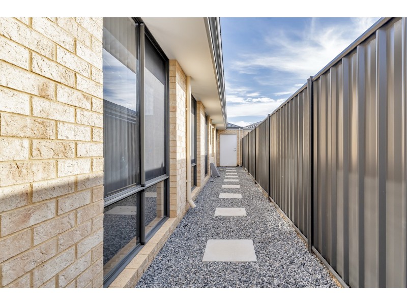 18 Rubylou Crescent, Baldivis WA 6171