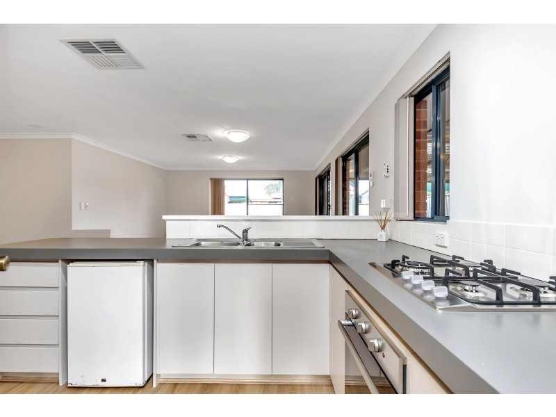 15 Lucidus Retreat, Greenfields WA 6210