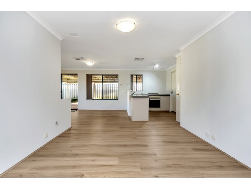 15 Lucidus Retreat, Greenfields WA 6210