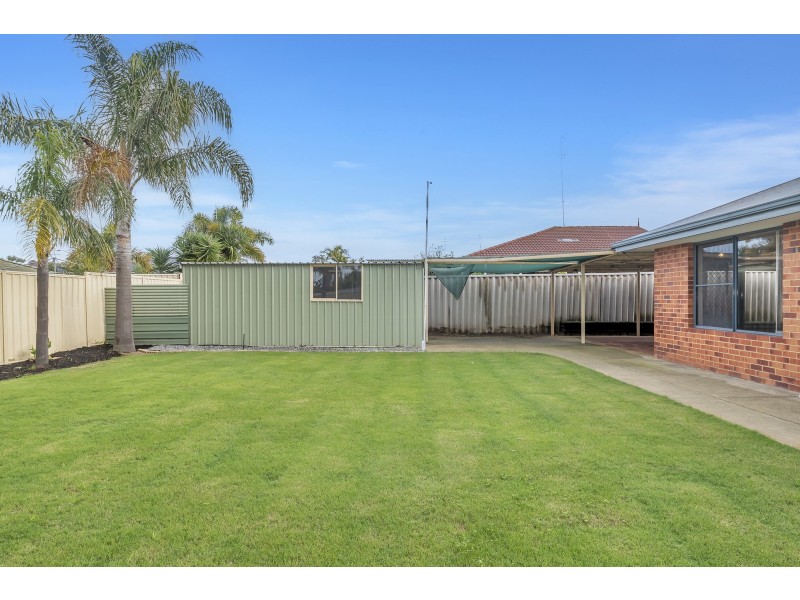 15 Lucidus Retreat, Greenfields WA 6210