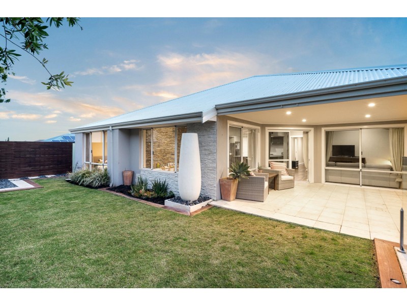 41 Elmhurst Drive, Clarkson WA 6030