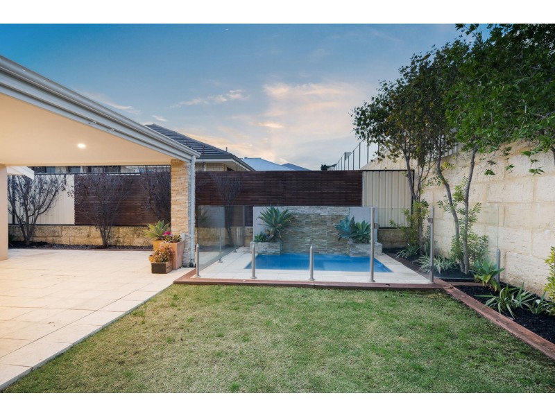 41 Elmhurst Drive, Clarkson WA 6030