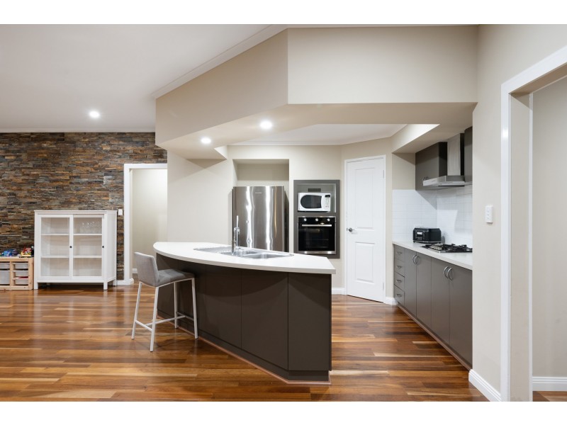 41 Elmhurst Drive, Clarkson WA 6030