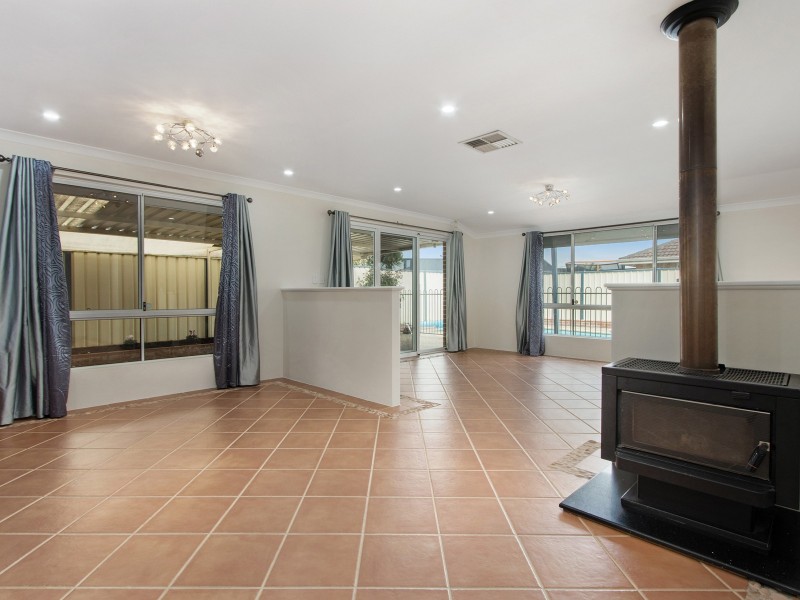 38 Centennial Avenue, Bertram WA 6167