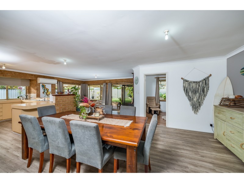 23 De Grey Court, Heathridge WA 6027