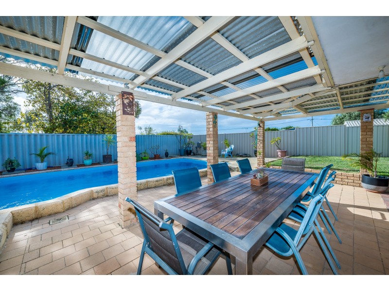 23 De Grey Court, Heathridge WA 6027