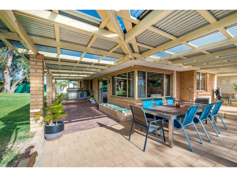 23 De Grey Court, Heathridge WA 6027