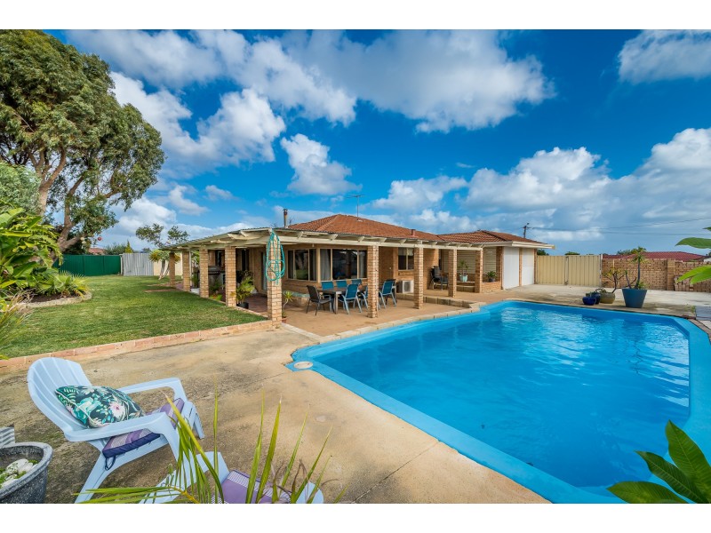 23 De Grey Court, Heathridge WA 6027