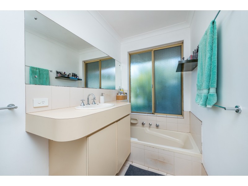 23 De Grey Court, Heathridge WA 6027