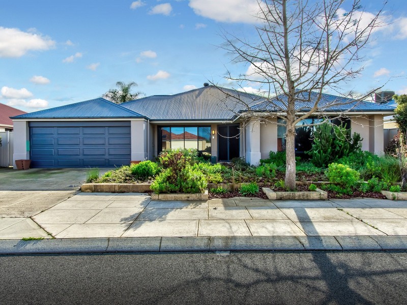10 Addingham Crescent, Bertram WA 6167