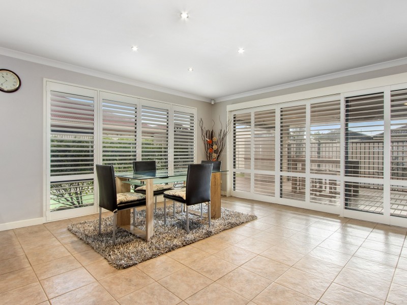 10 Addingham Crescent, Bertram WA 6167