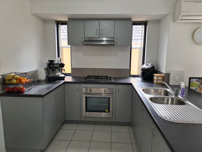 6 Ravensbourne Street, Yanchep WA 6035