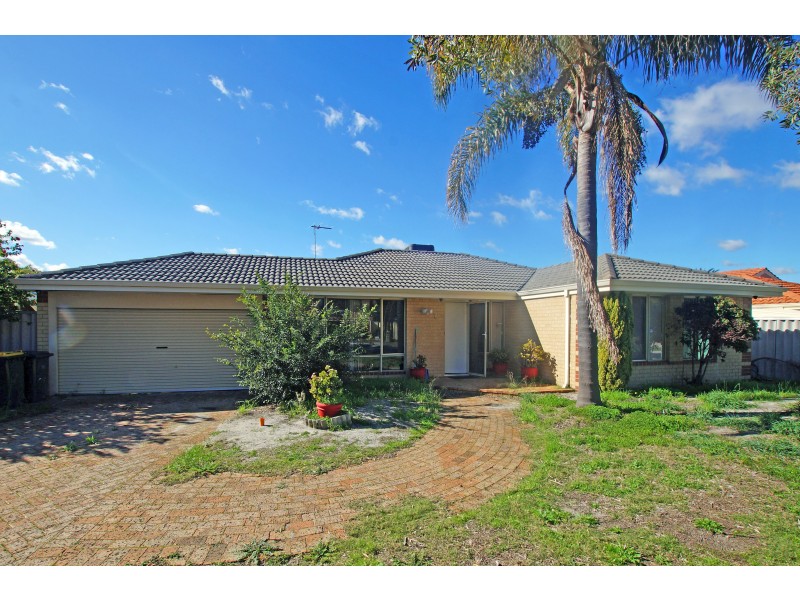 7 Winchester Place, Ballajura WA 6066