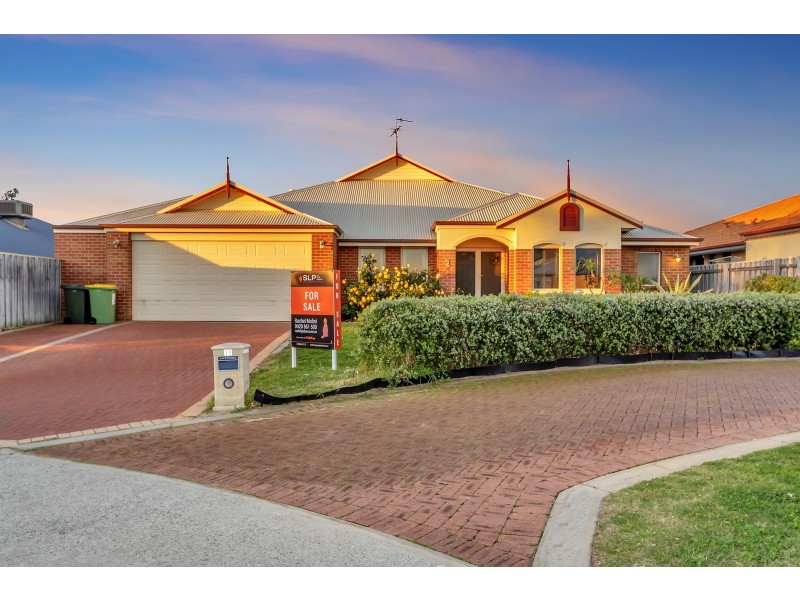 17 Carissa Turn, Halls Head WA 6210