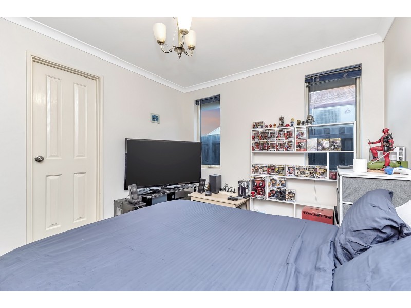 17 Carissa Turn, Halls Head WA 6210