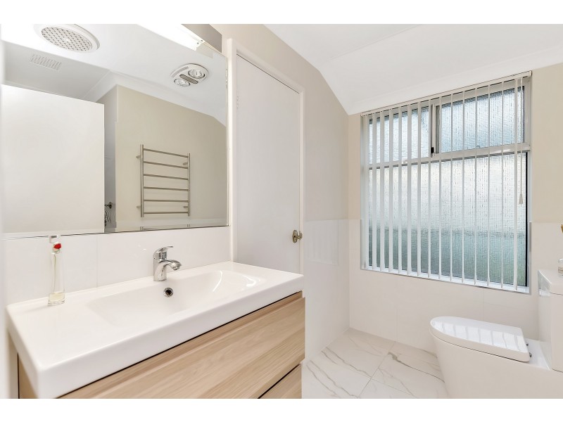 12 Mergate Court, Erskine WA 6210