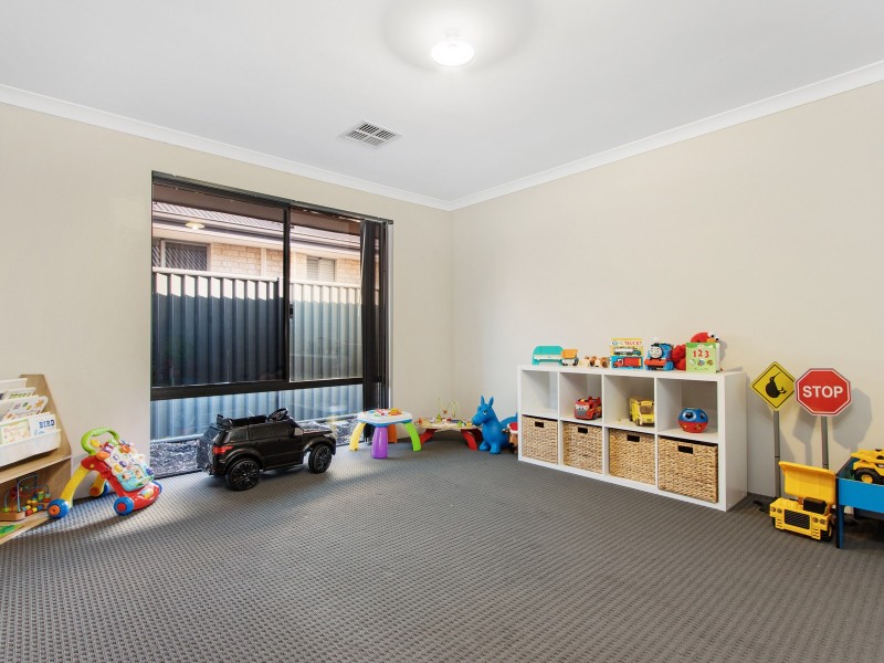 27 Holbeck Way, Baldivis WA 6171