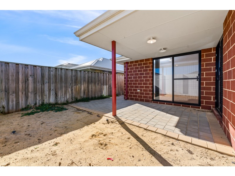 69 Cheriton Avenue, Ellenbrook WA 6069