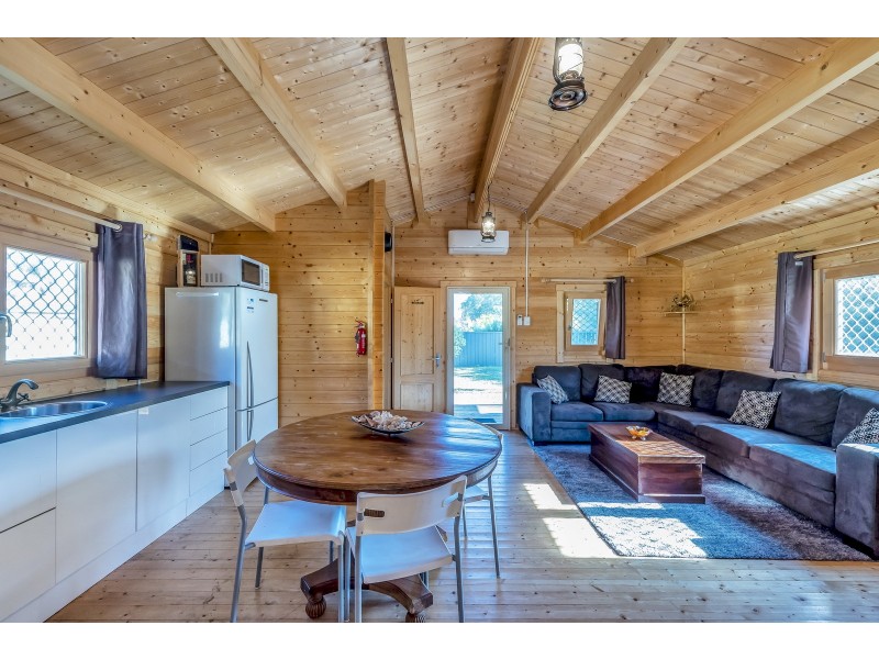 20B Roy Road, Coodanup WA 6210